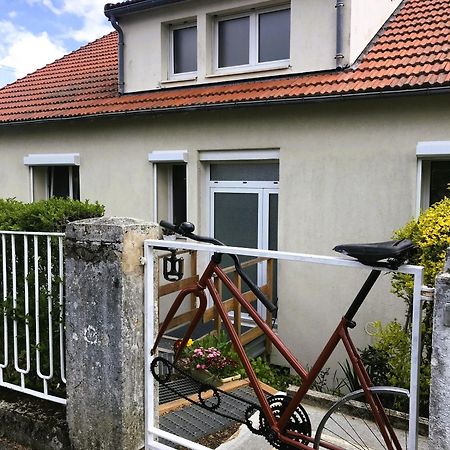 La Pause Velo Gite D'Etape Guéret Exteriör bild